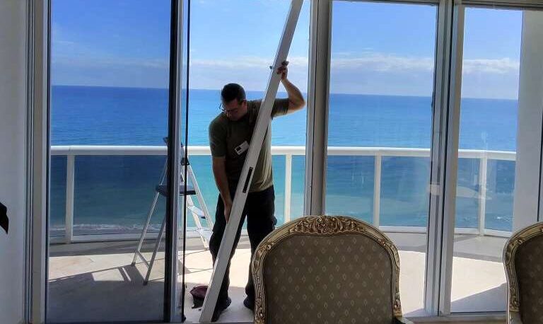 Sliding door Repair sunny isles FL