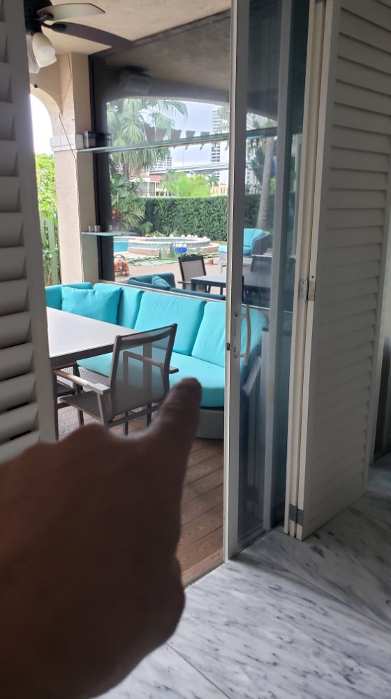 sliding door repair Golden Beach